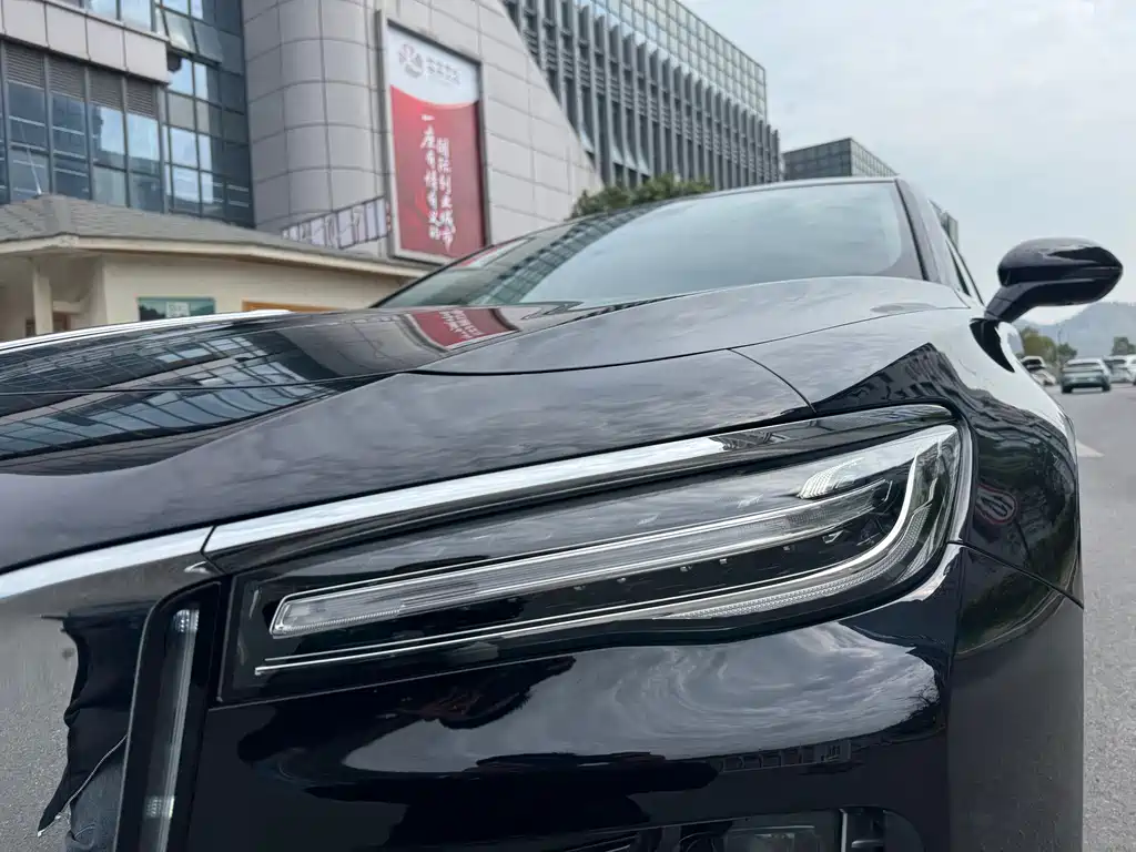 Hongqi H5 2025 — фото 4