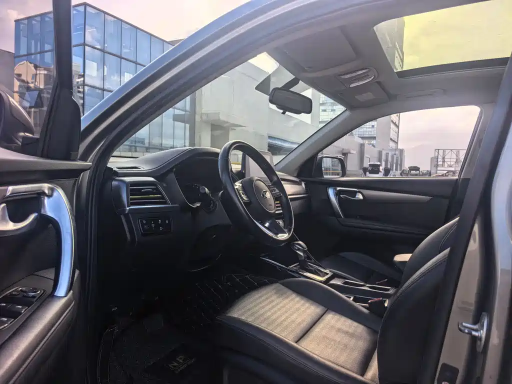 Kia Sportage 2018 — фото 7