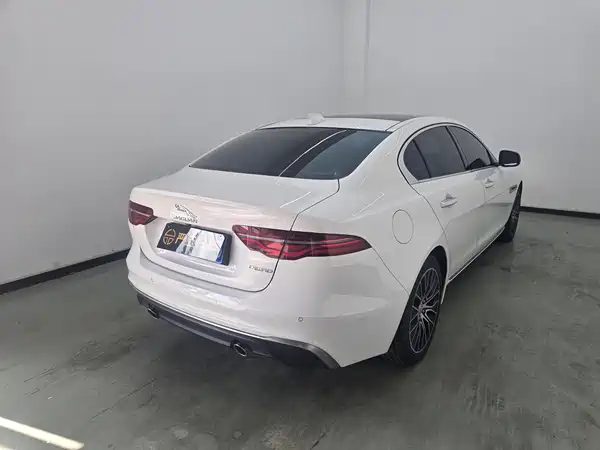 Jaguar XEL 2021