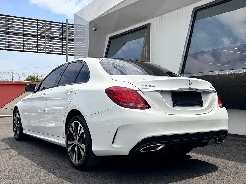 Mercedes-Benz C-Class 2016