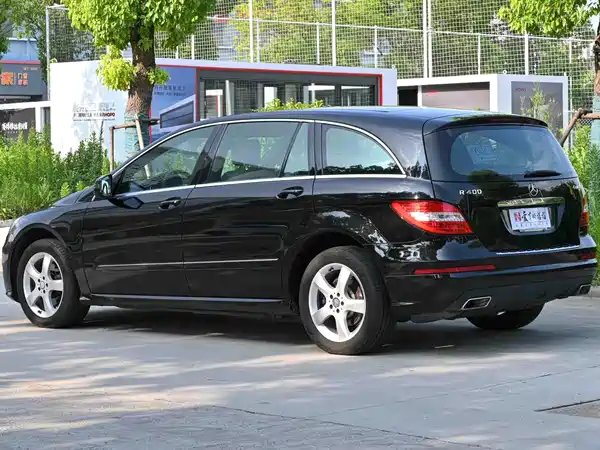 Mercedes-Benz R-Class 2015