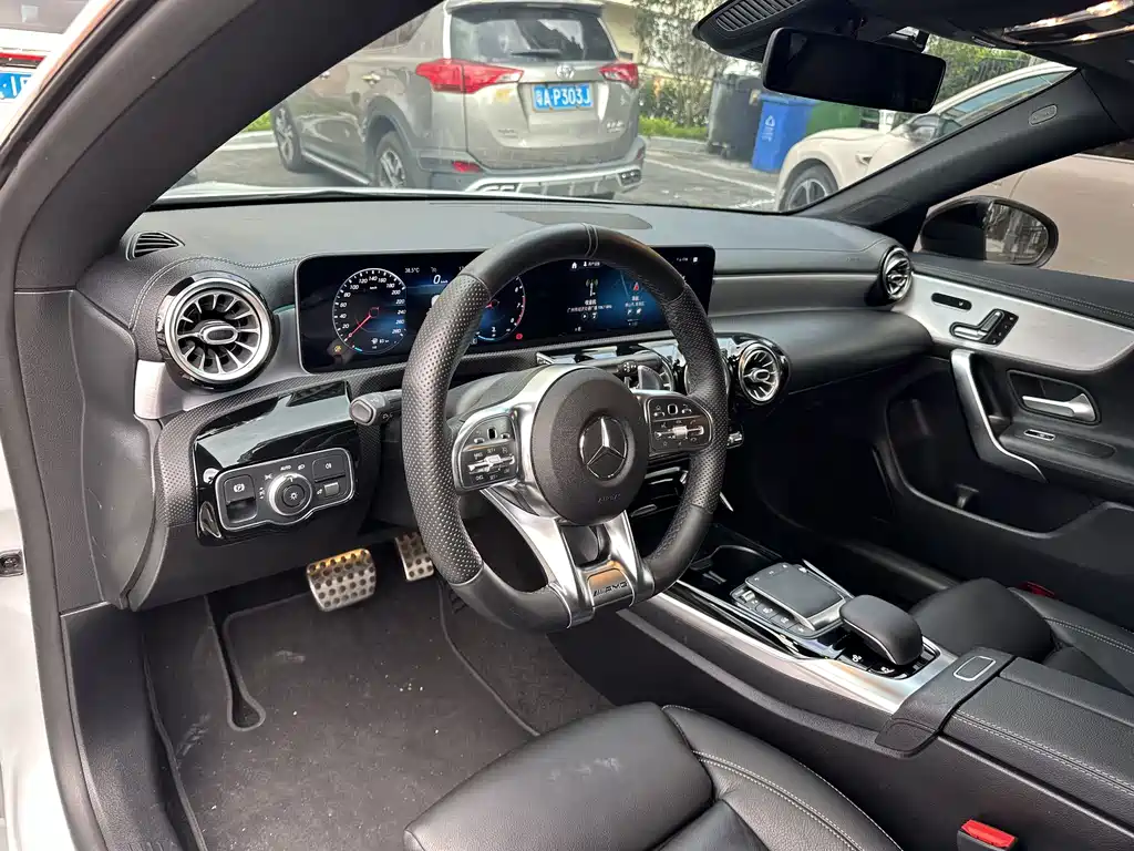 Mercedes-Benz Mercedes CLA AMG 2020 — фото 8