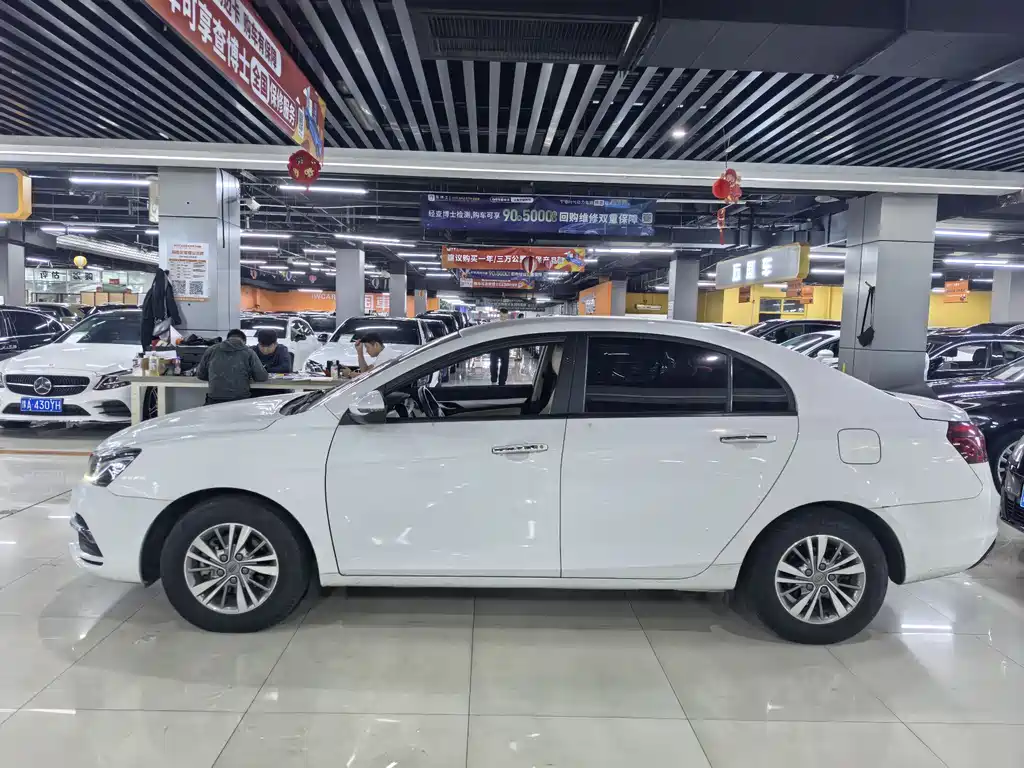 Geely Emgrand 2018