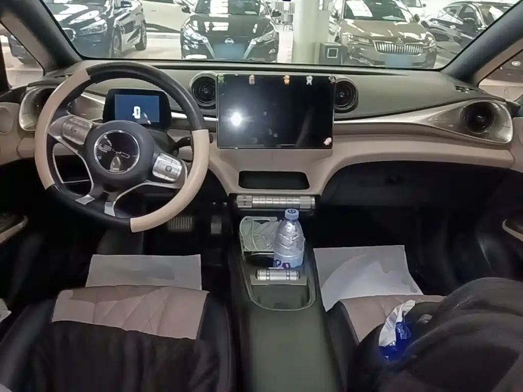 BYD Dolphin 2023 — фото 10