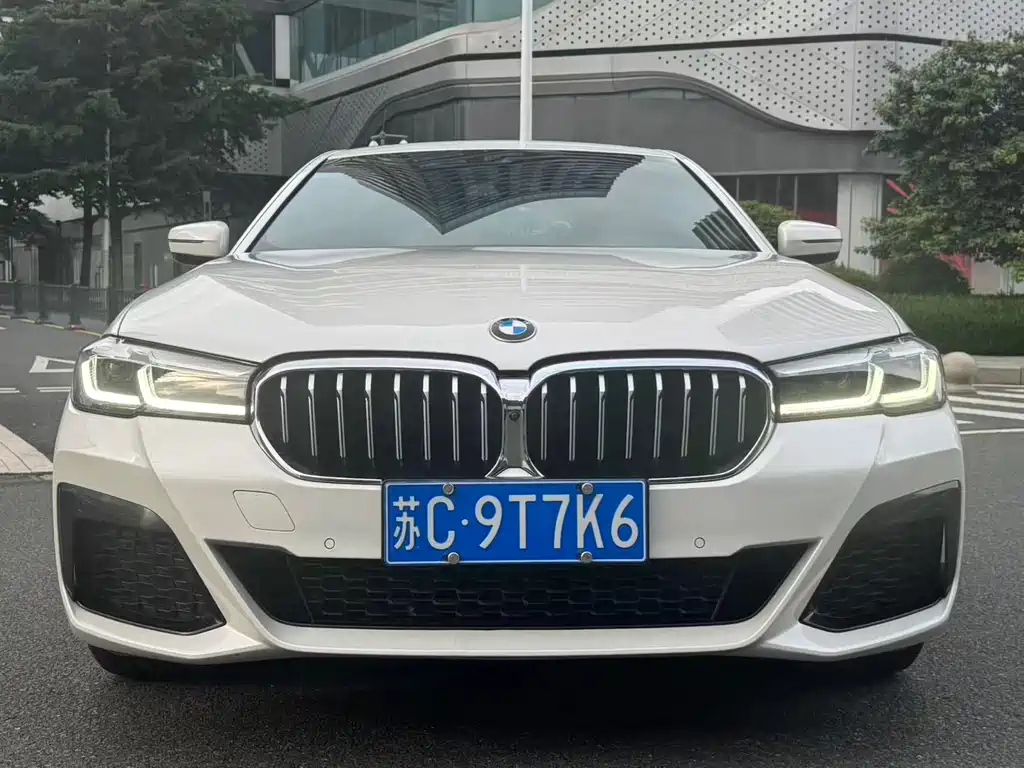 BMW 5 Series 2022