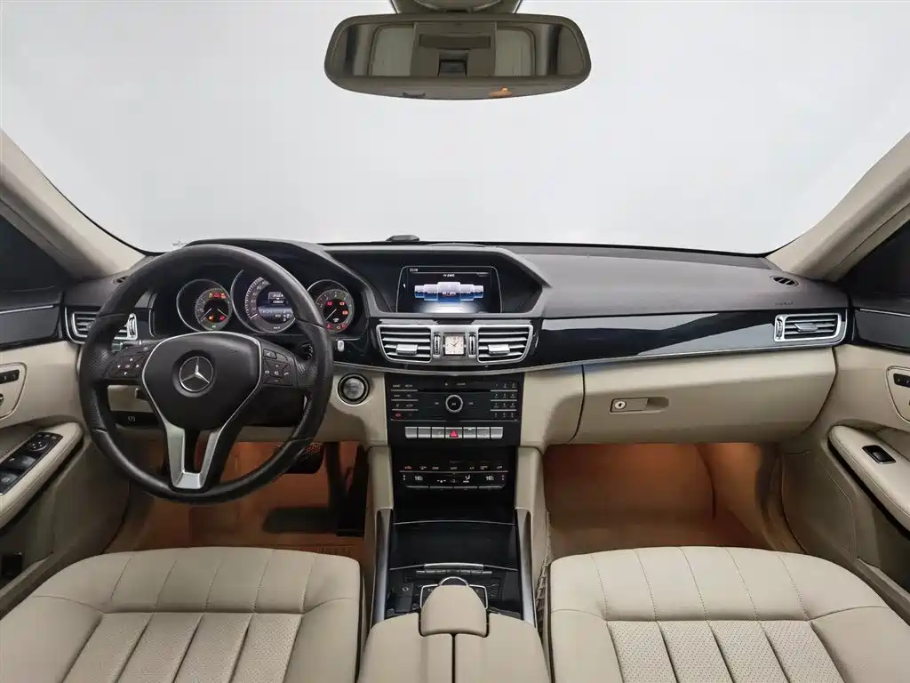 Mercedes-Benz E-Class 2016