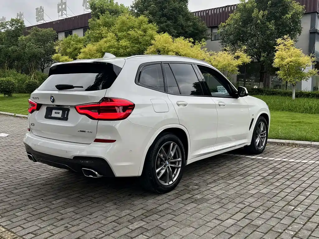 BMW X3 2019 — фото 9