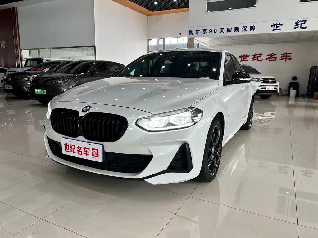 BMW 1 Series 2022