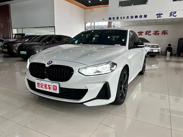 BMW 1 Series 2022