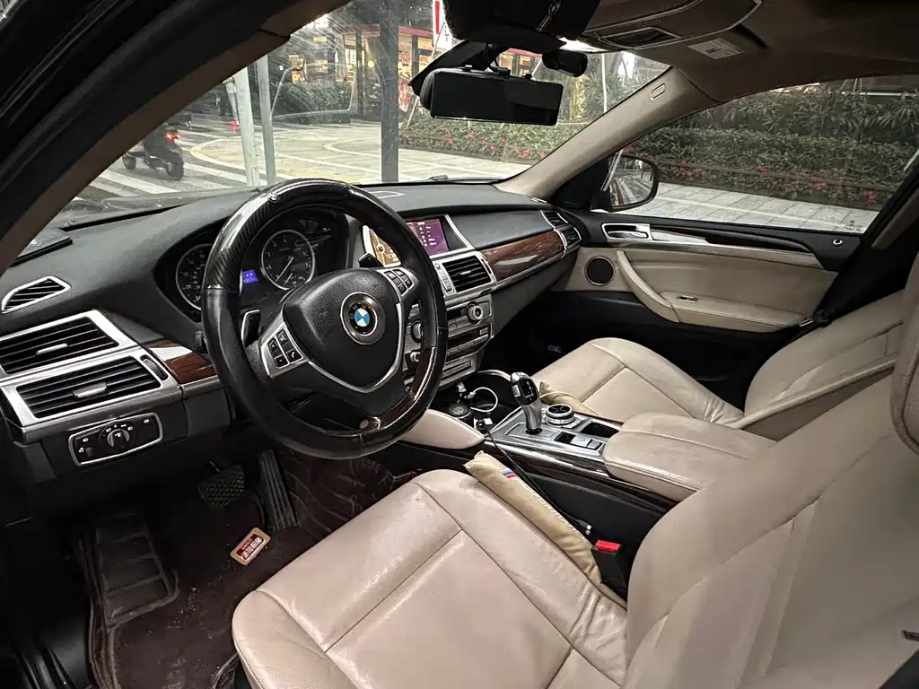 BMW X6 2014 — фото 4