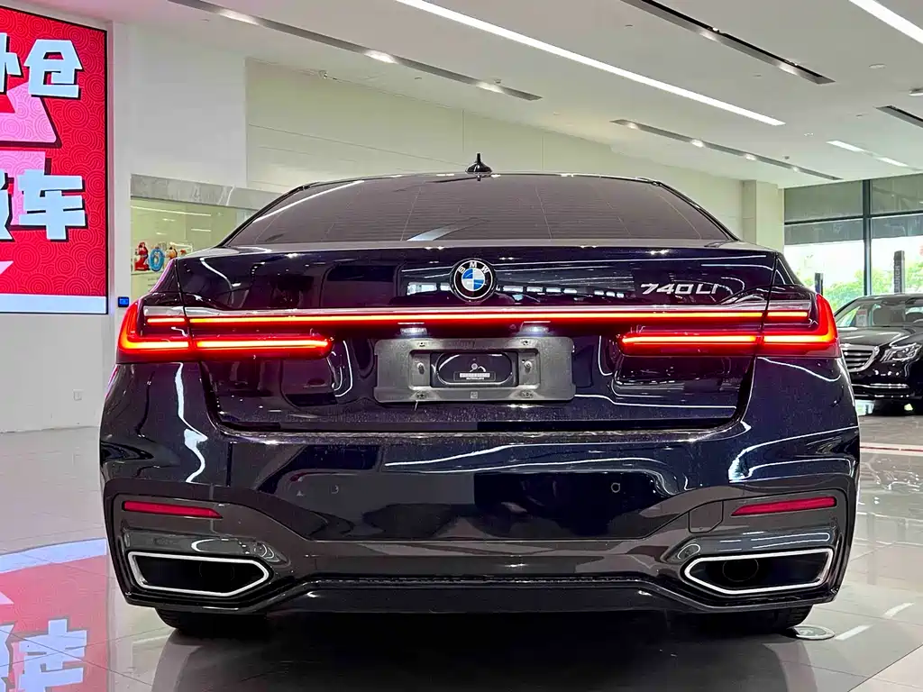 BMW 7 Series 2022 — фото 10