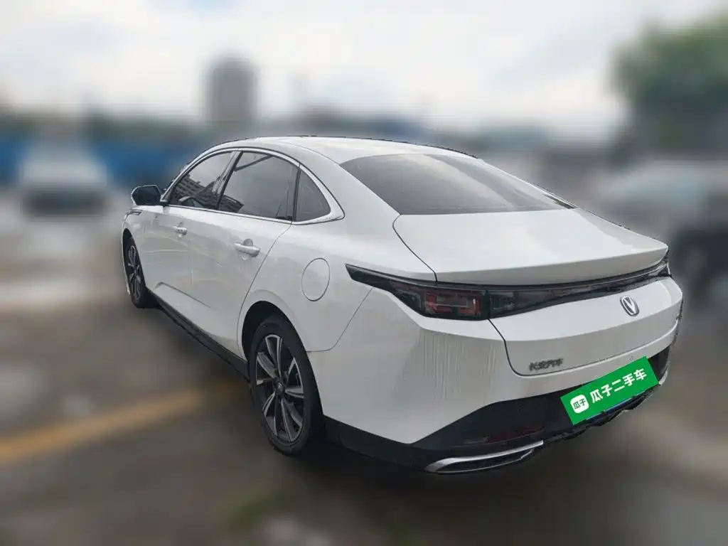 Changan Eado 2025 — фото 4