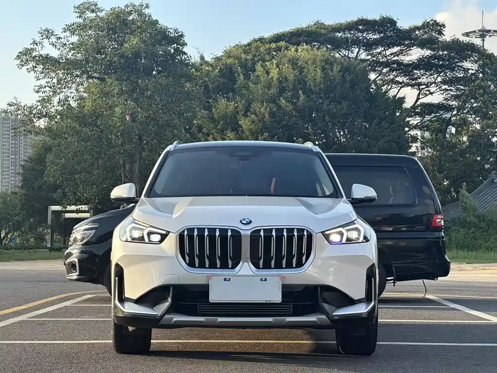 BMW X1 2025 — фото 2