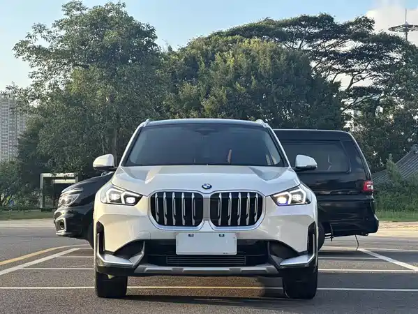 BMW X1 2025