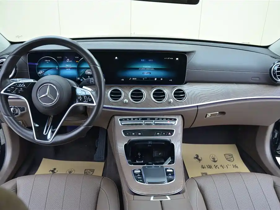 Mercedes-Benz E-Class 2023 — фото 6
