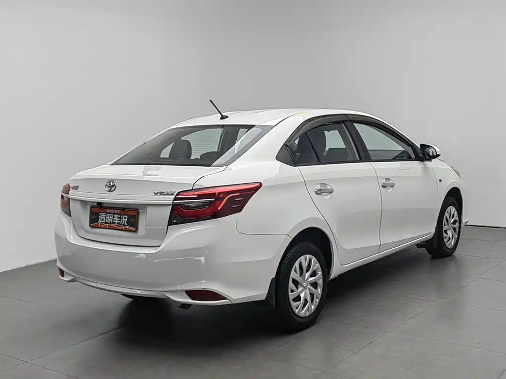 Toyota Vios 2023 — фото 2