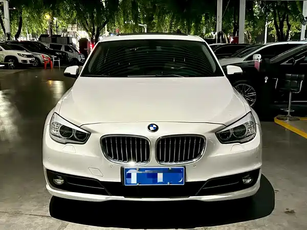 BMW 5 Series GT 2017