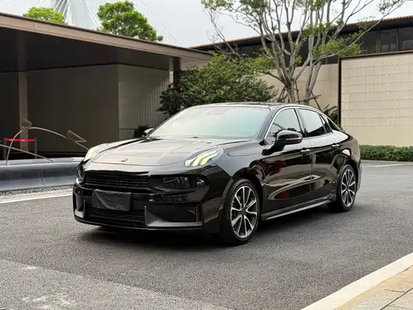 Lynk & Co 03 2019