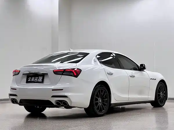 Maserati Ghibli 2014