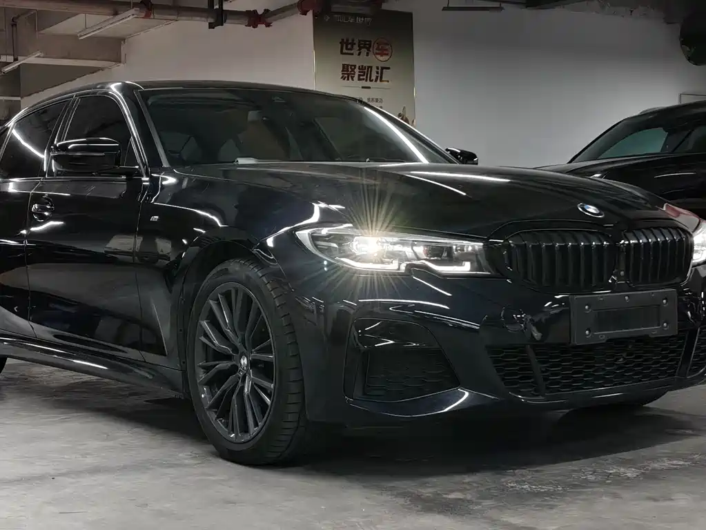 BMW 3 Series 2020