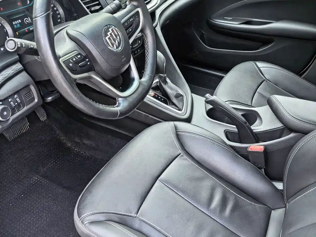 Buick Excelle GT 2017 — фото 13