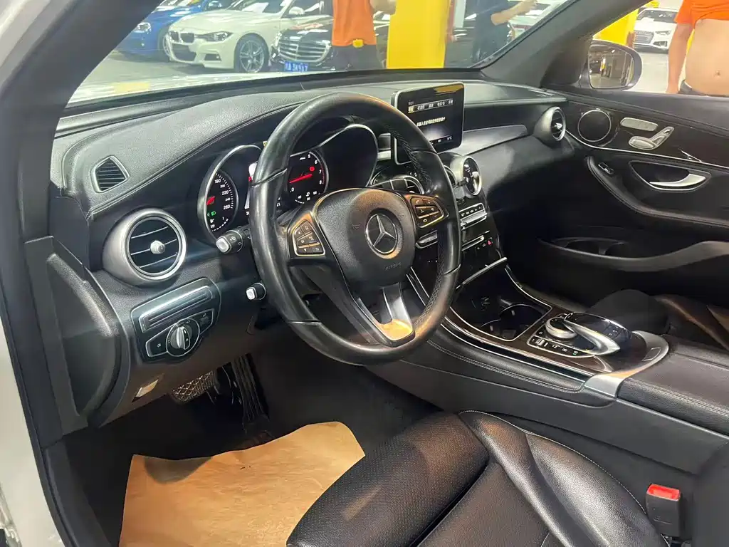 Mercedes-Benz GLC 2018