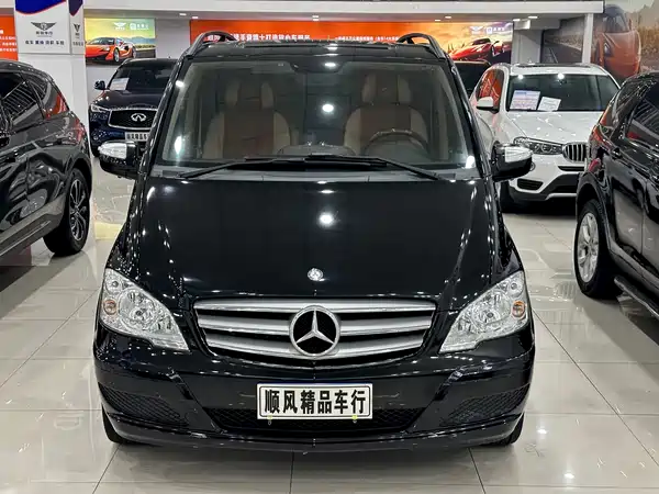 Mercedes-Benz Viano 2015