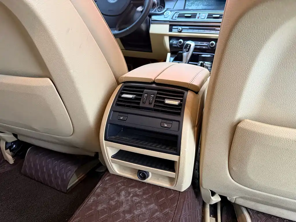 BMW 5 Series 2013 — фото 22