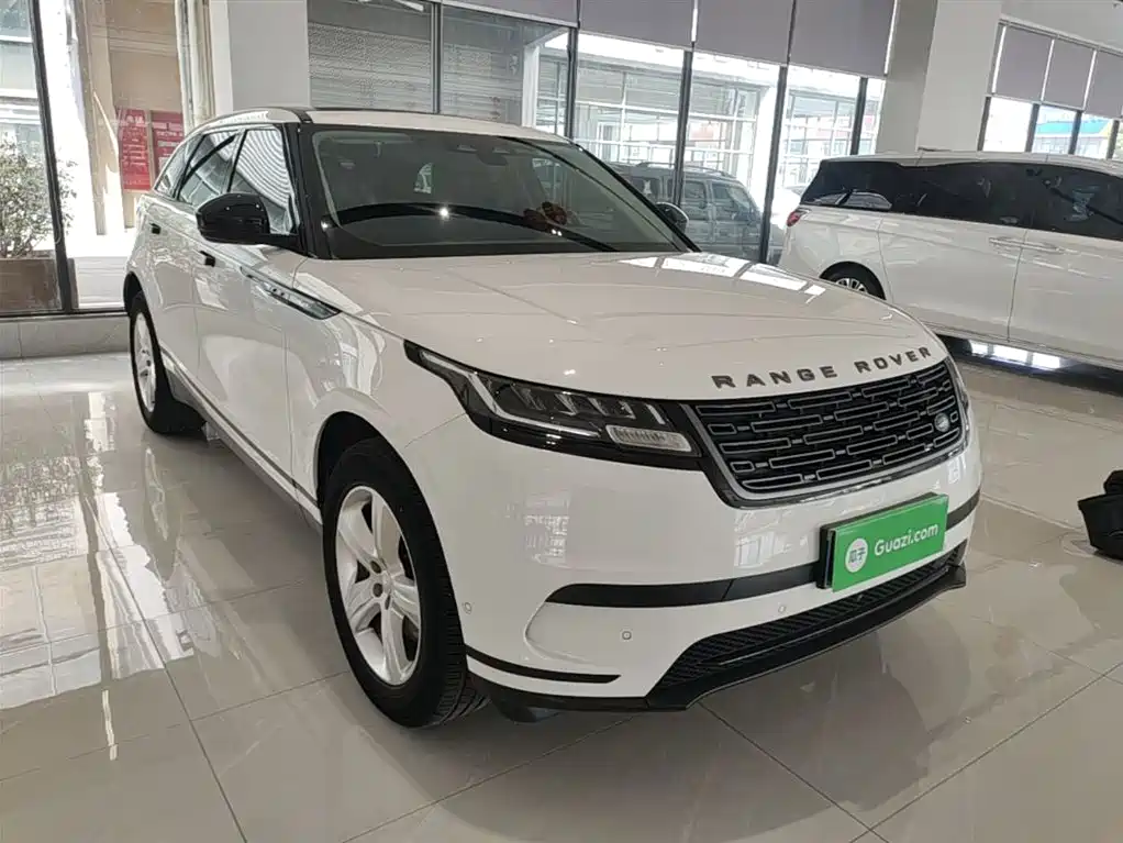Land Rover Velar 2024 — фото 4