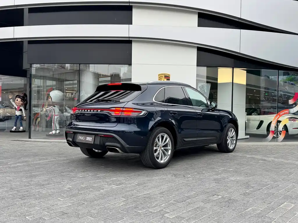 Porsche Macan 2022 — фото 8