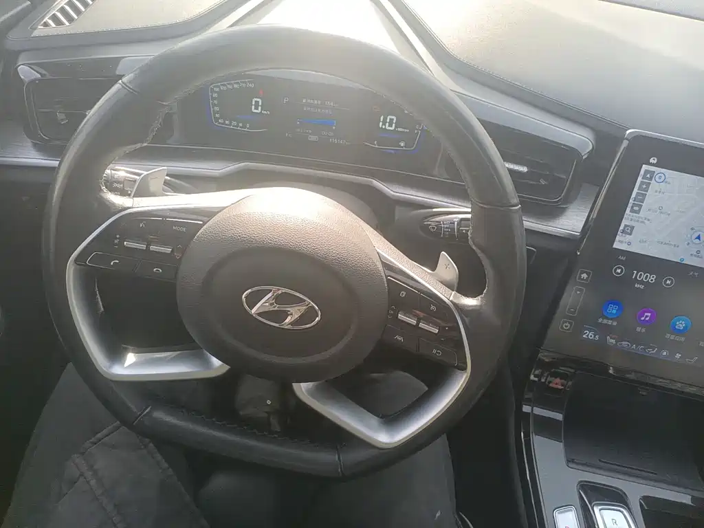 Hyundai Custo 2023 — фото 13