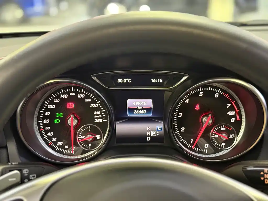 Mercedes-Benz GLA 2019 — фото 13