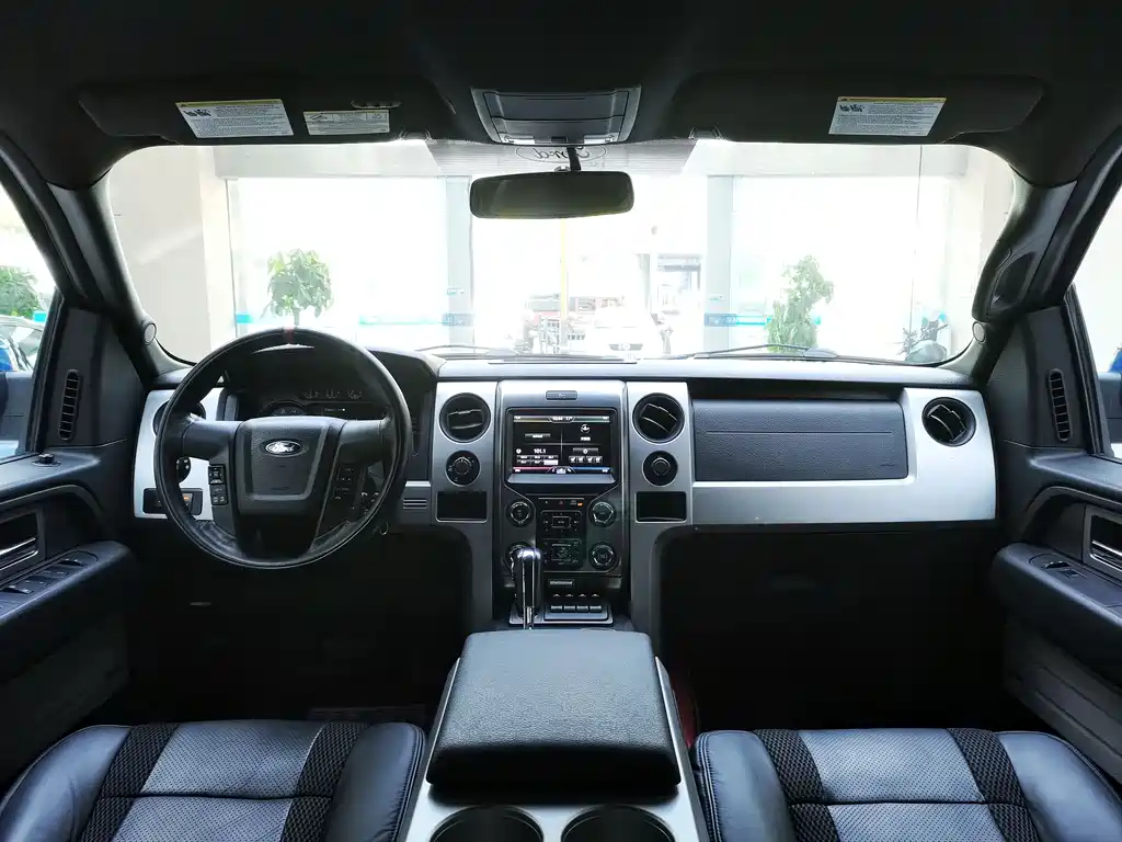Ford F-150 Raptor 2015 — фото 16