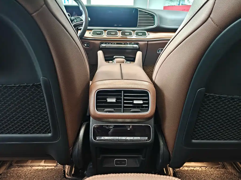 Mercedes-Benz GLS 2025 — фото 22