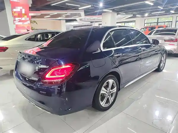Mercedes-Benz C-Class 2020