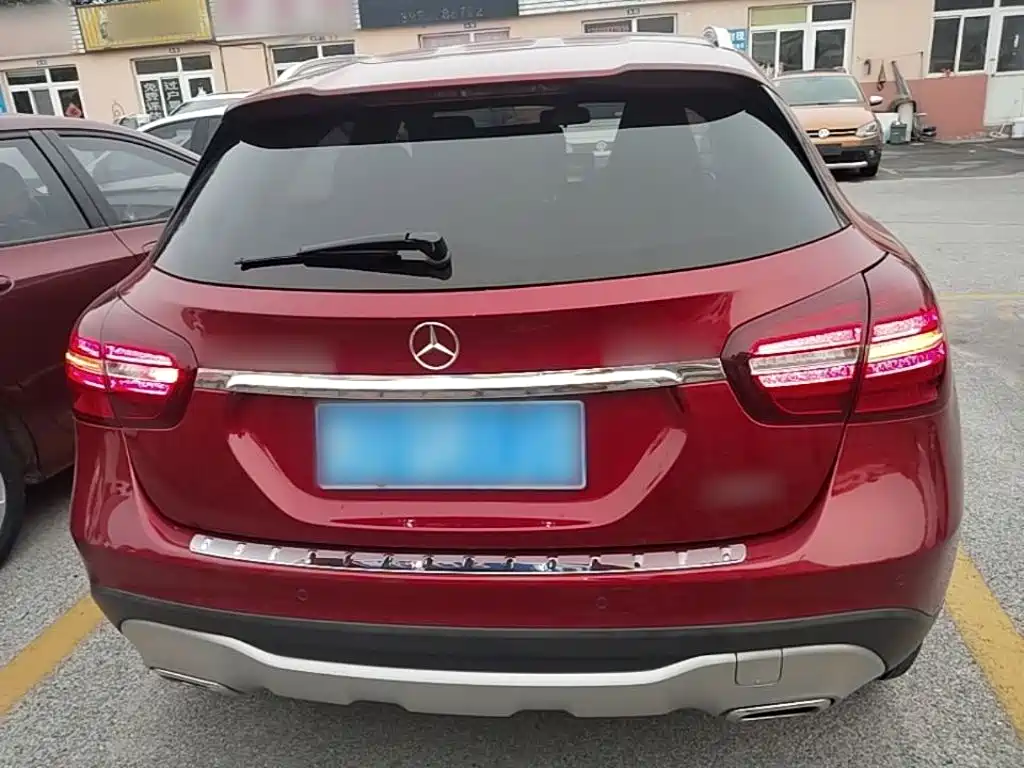 Mercedes-Benz GLA 2017