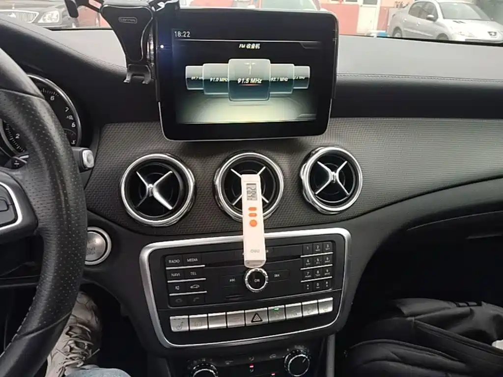 Mercedes-Benz GLA 2017 — фото 13