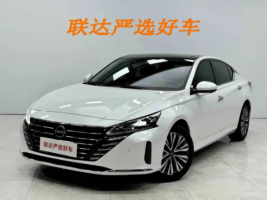 Nissan Teana 2023