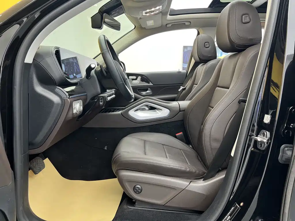 Mercedes-Benz GLE 2023 — фото 3