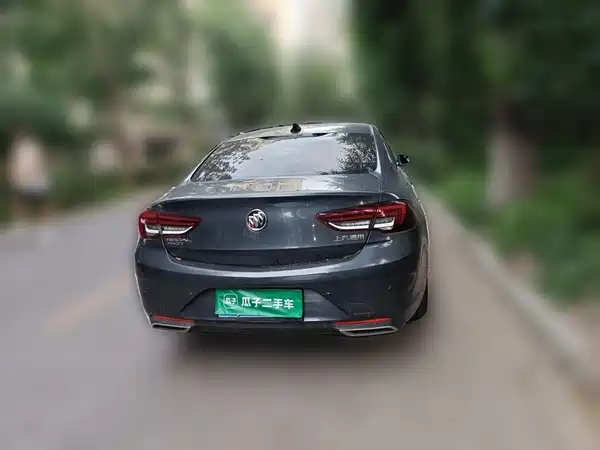 Buick Regal 2021