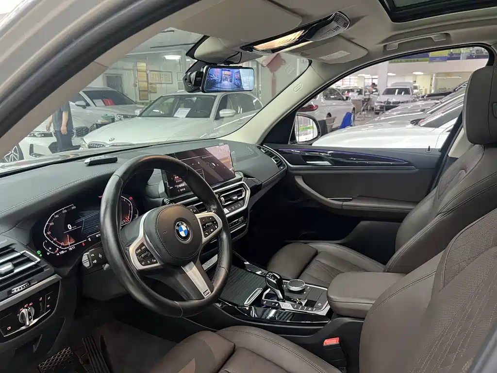 BMW X3 2021 — фото 9