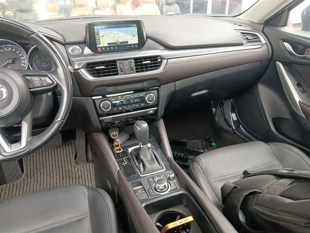 Mazda Atenza 2019 — фото 13