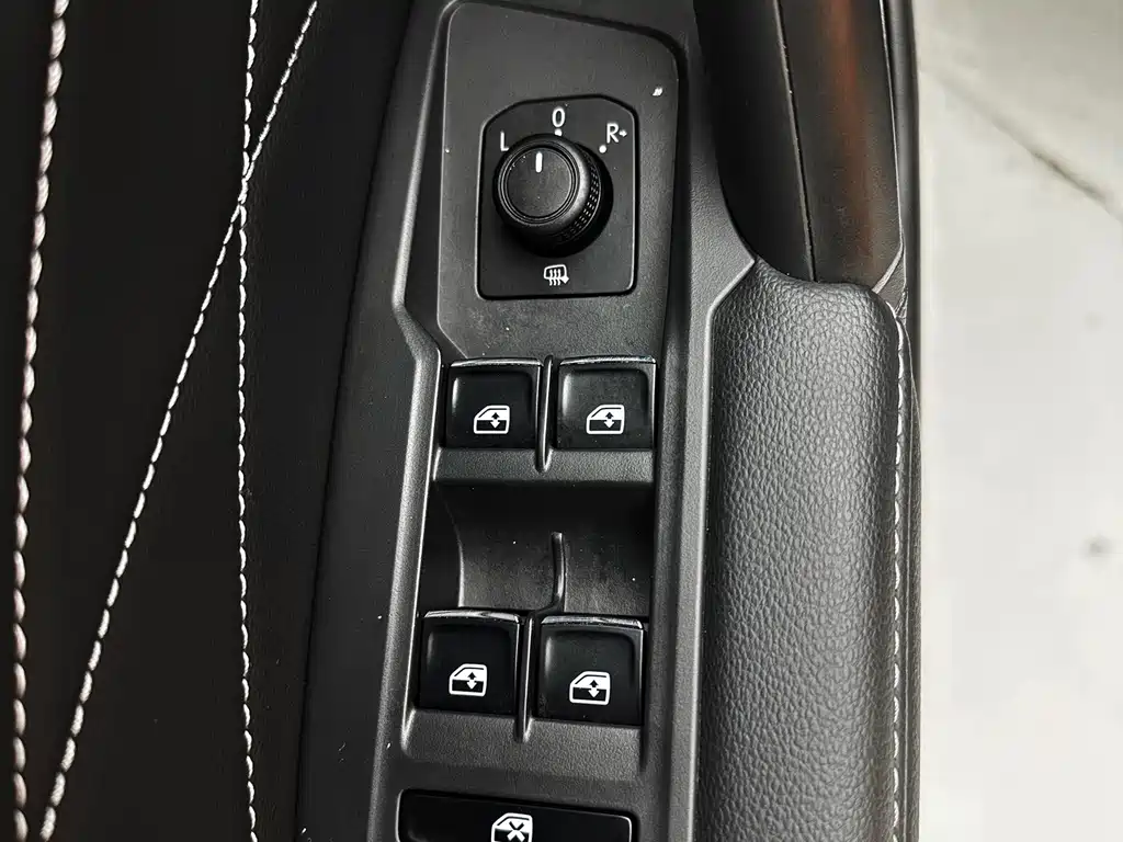 Volkswagen Tiguan L 2022 — фото 18