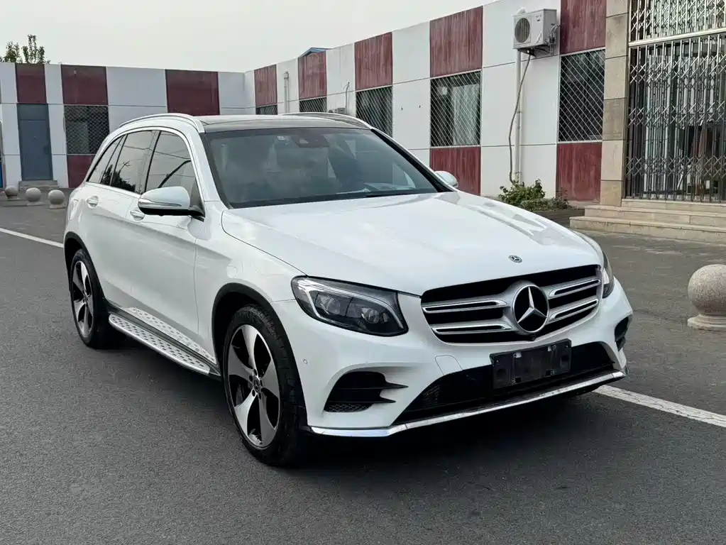 Mercedes-Benz GLC 2018 — фото 1