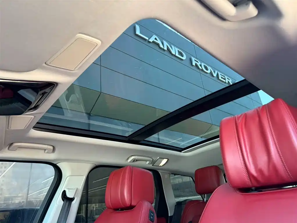 Land Rover Sport 2020 — фото 11