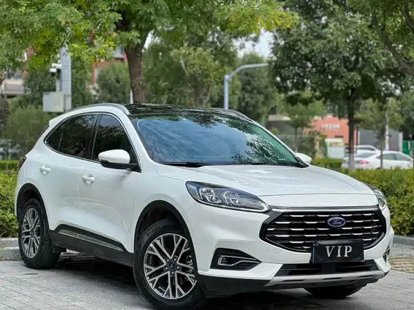 Ford Edge 2022