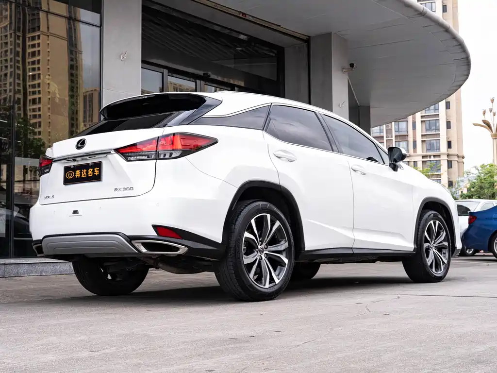 Lexus RX 2019 — фото 3