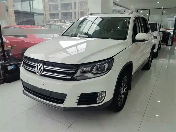 Volkswagen Tiguan 2015
