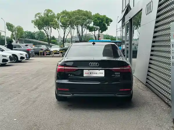 Audi A6L 2020