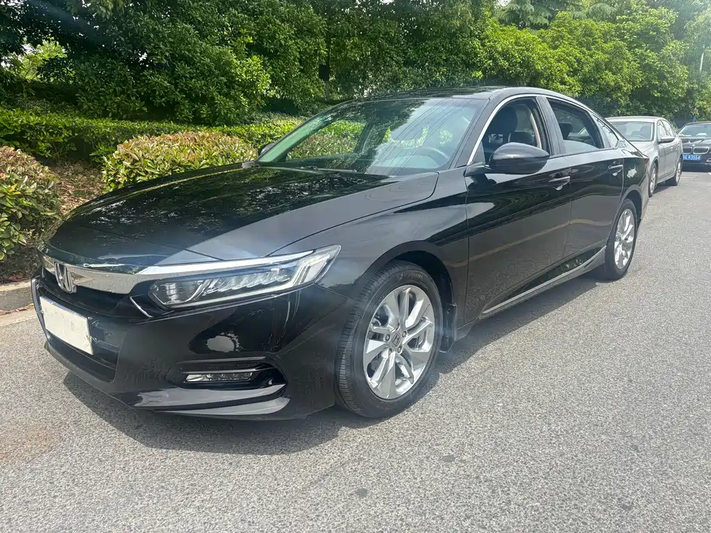 Honda Accord 2021 — фото 1
